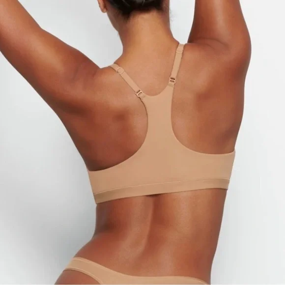 SKIMS Fits Everybody Racerback Bralette Small - Picture 3 of 5